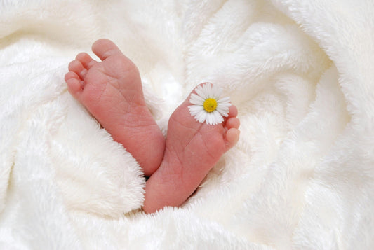 Couverture bébé : l'élément indispensable à bien choisir pour votre tout-petit - Le porte-bébé