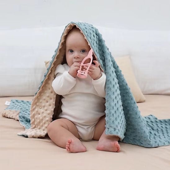 Couverture de bébé - ConfortBulles™ - Le porte - bébé