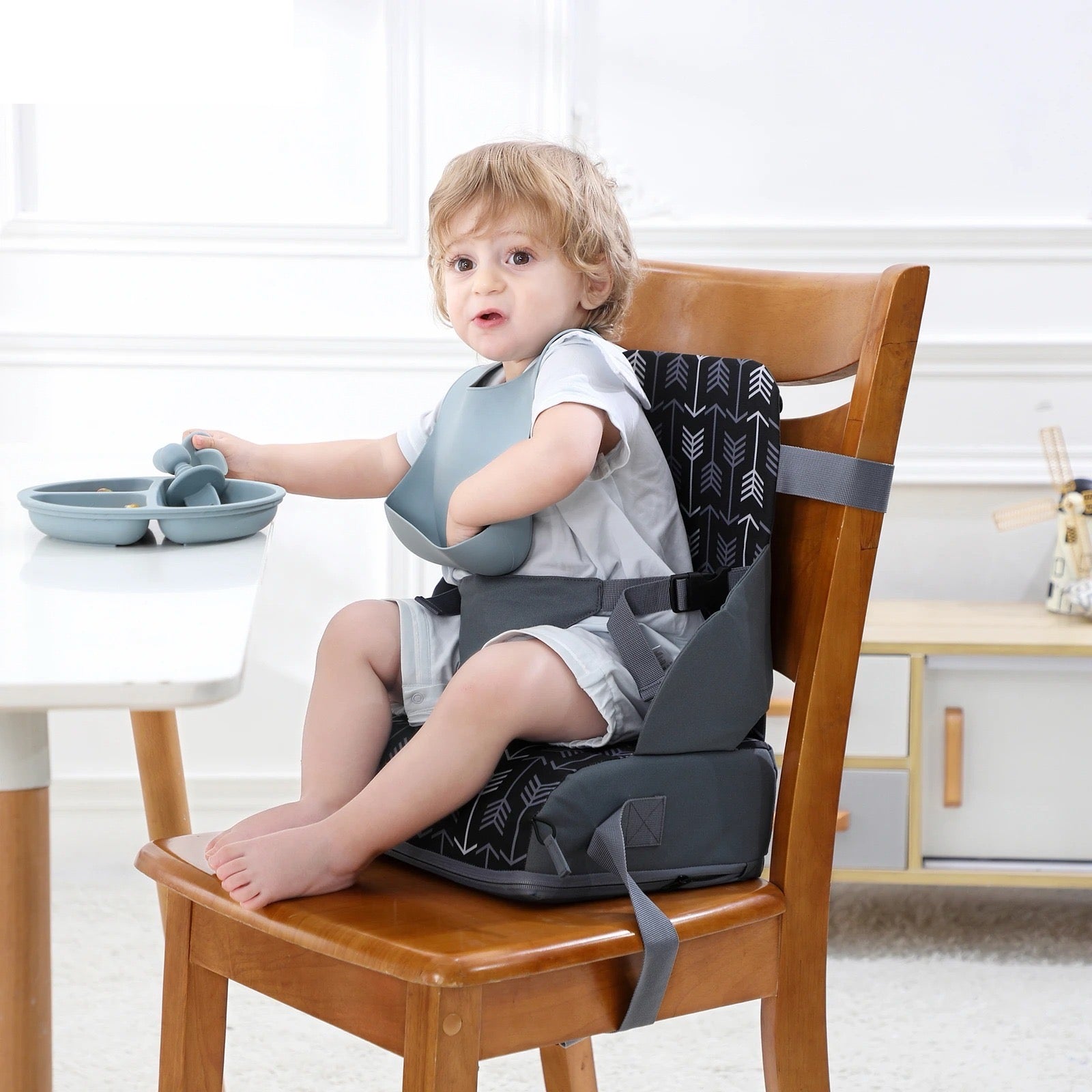 Rehausseur de chaise bebe - BabyBoosterSeat™ - Le porte - bébé